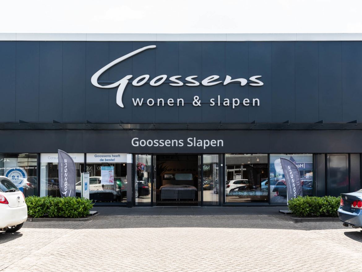 zeevruchten pack ik draag kleding Goossens Wonen & Slapen Utrecht - Verkooppunten | M line